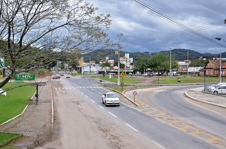 Maratona altera trânsito entre Blumenau e Gaspar na manhã de domingo