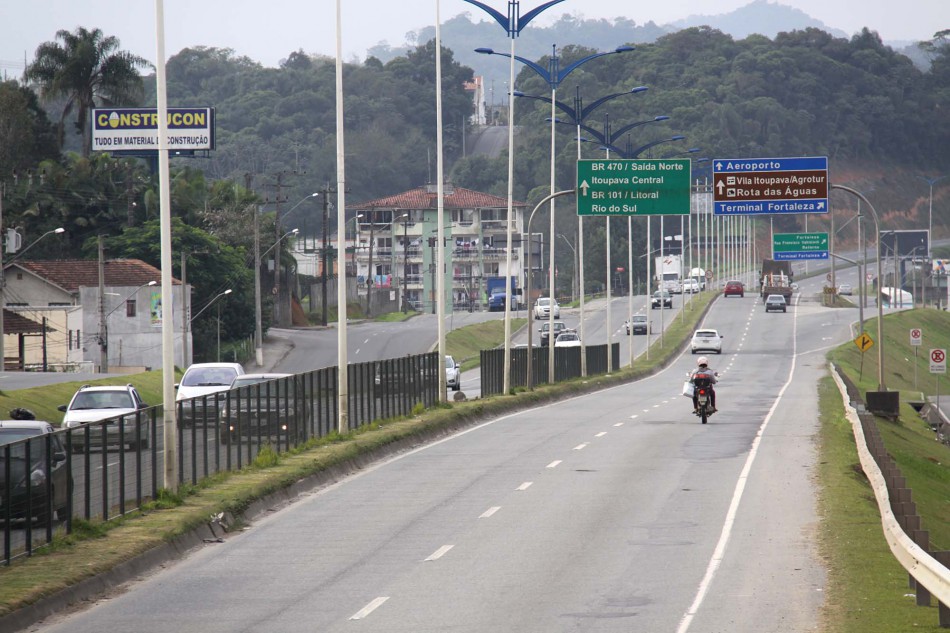 Corrida modifica trânsito na Via Expressa neste domingo