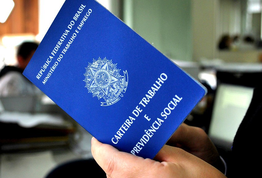 Intendência do Garcia alcança 4 mil Carteiras de Trabalho emitidas