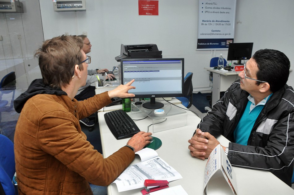 Mais de três mil contribuintes aderem ao Renovar Blumenau 2017