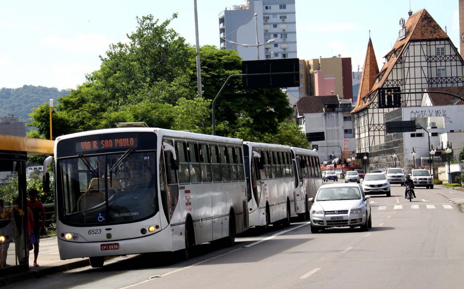 Tarifa do transporte coletivo de Blumenau é reajustada