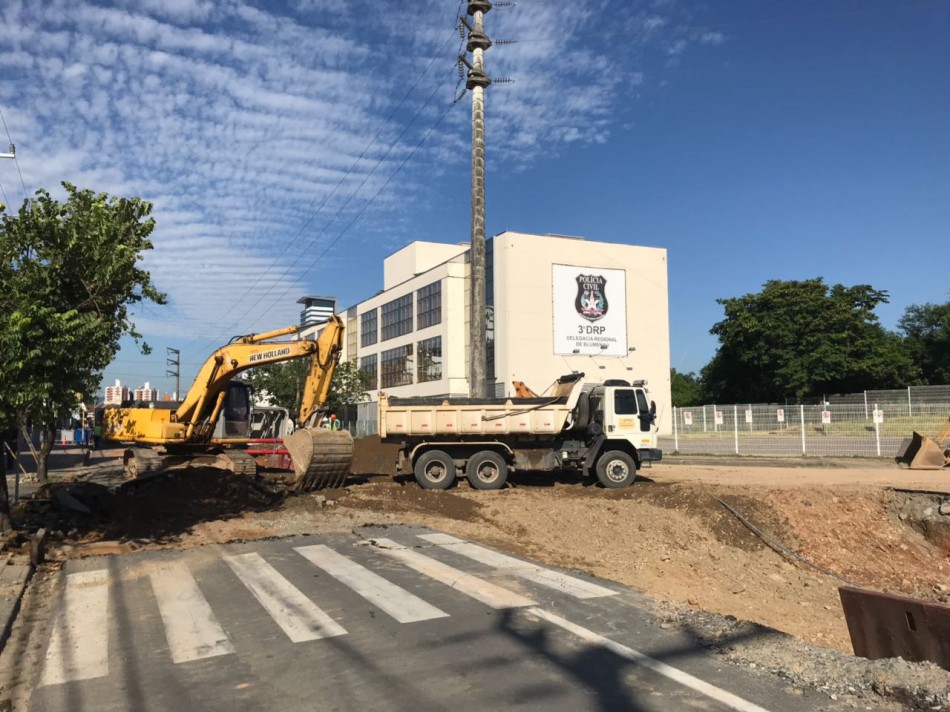 Trecho da Rua Humberto de Campos permanecerá interditado para veículos