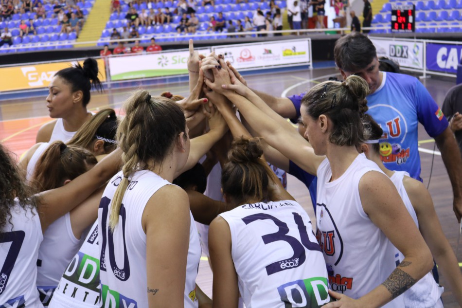 Basquete feminino faz três jogos em casa e busca recuperação na LBF