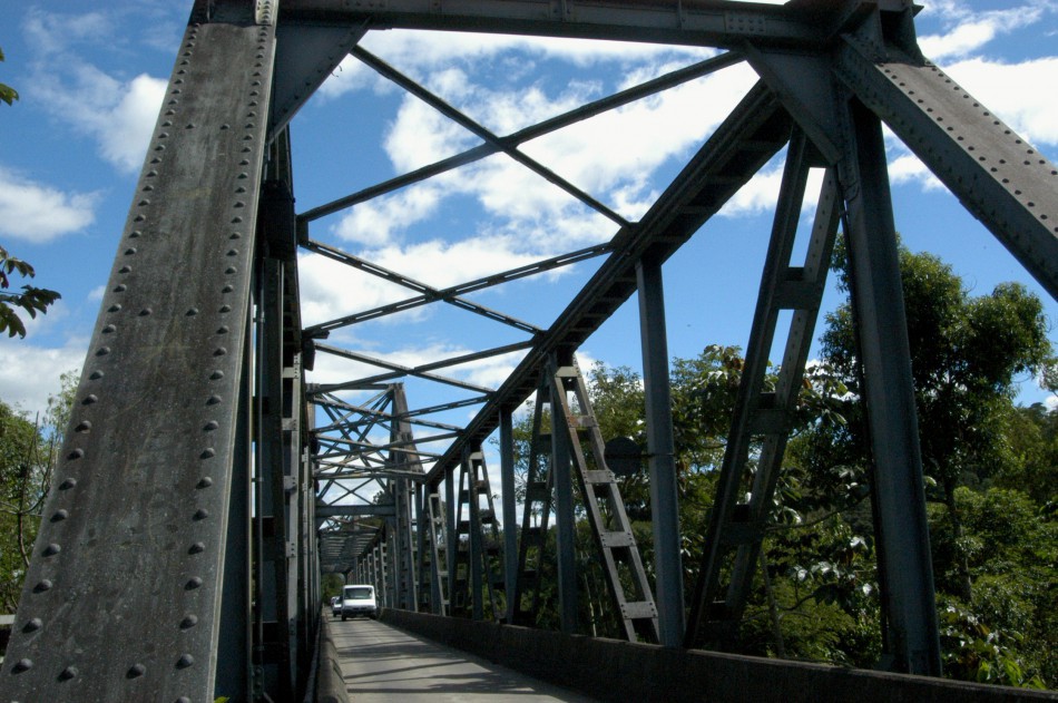 Ponte de Ferro será fechada para manutenção nesta quinta-feira de manhã