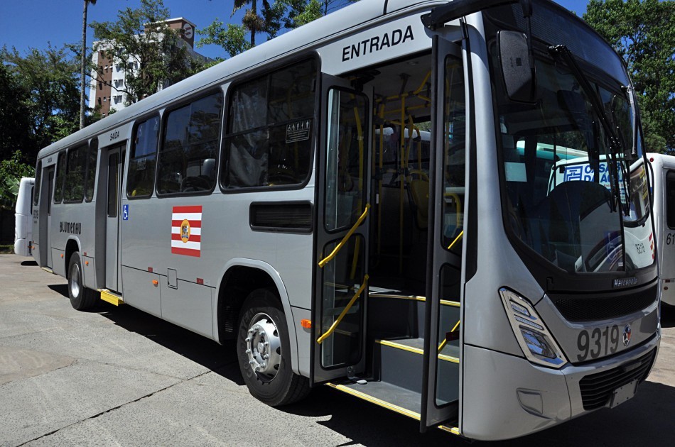 Linhas 101 e 111 têm alterações para melhor atendimento da 1º de Janeiro