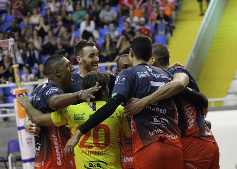 Fim de semana terá vôlei Blumenau em dose dupla