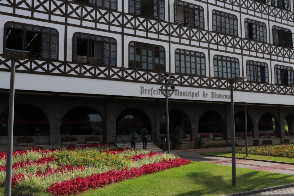 Prefeitura de Blumenau define novas medidas restritivas para combate ao Coronavírus