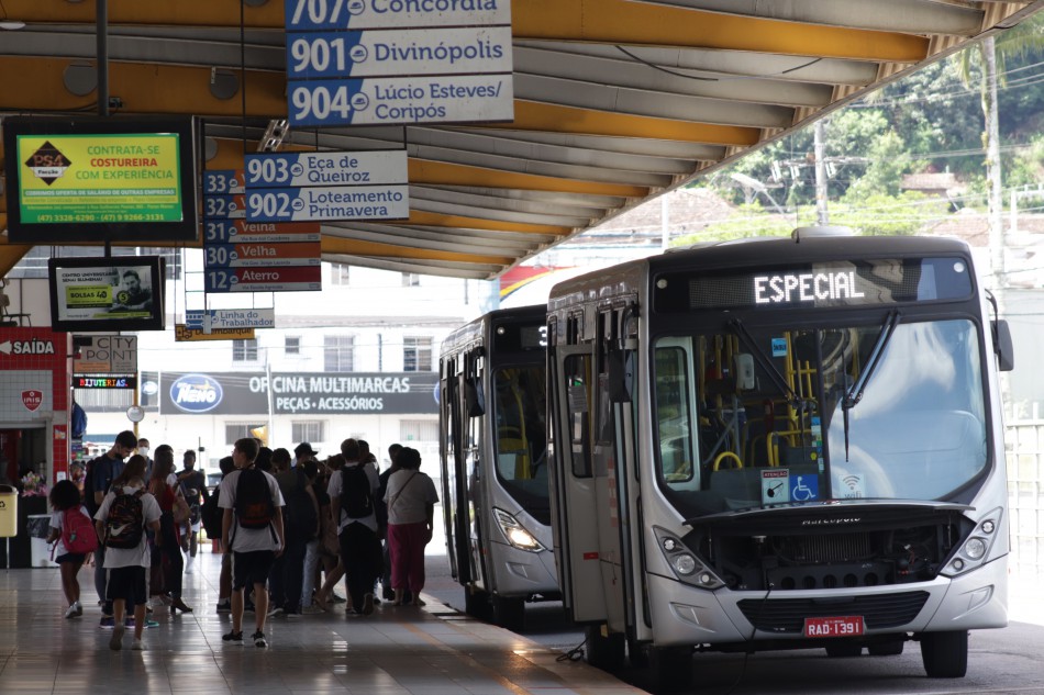 Saiba como fica a operação do Transporte Coletivo de Blumenau no fim de ano