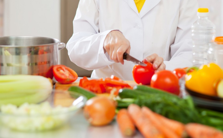 Vigilância Sanitária promove palestra na Vila Itoupava sobre manipulação de alimentos