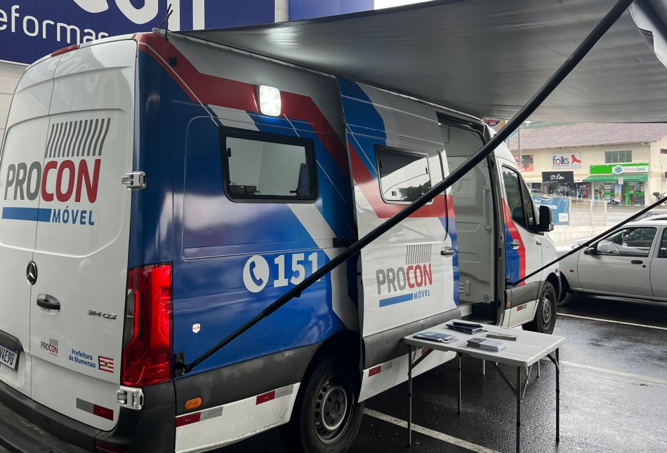Procon Móvel atende três bairros do município em outubro