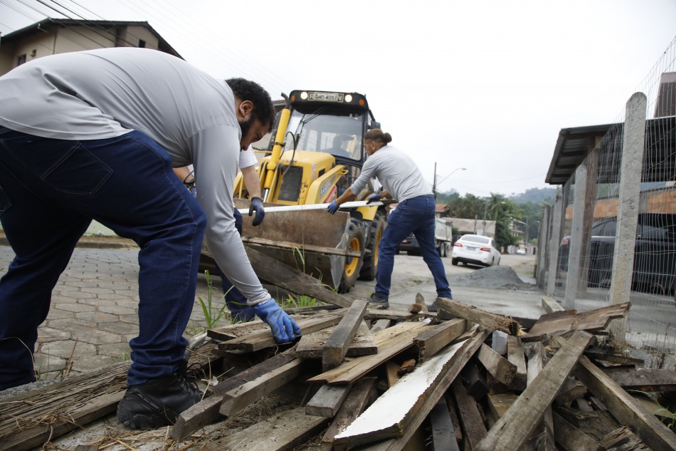 Prefeitura de Blumenau apresenta balanço das ações de combate e prevenção à dengue em 2025