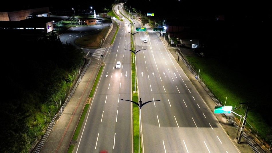 Prefeitura de Blumenau conclui modernização da iluminação do Complexo do Badenfurt