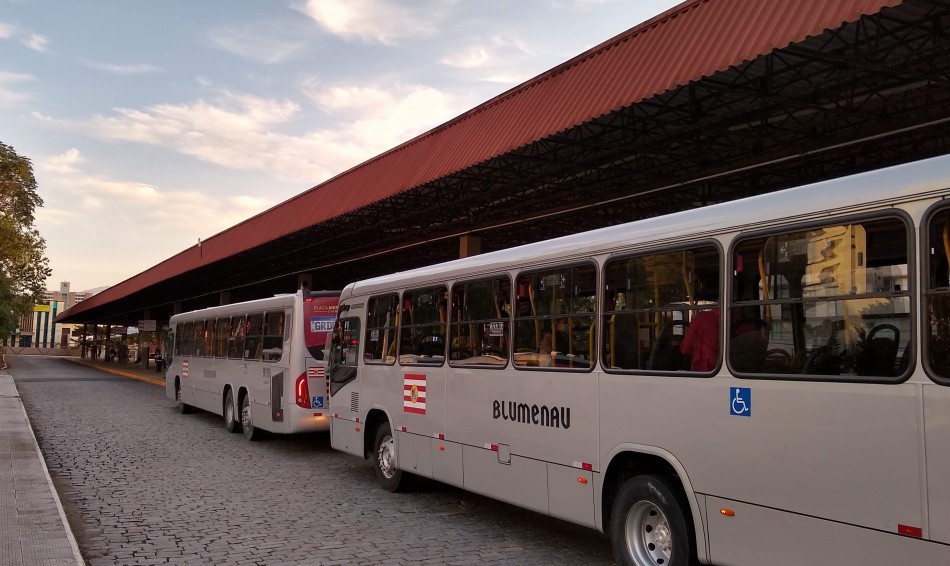 Cinco linhas do transporte coletivo de Blumenau passam por ajustes