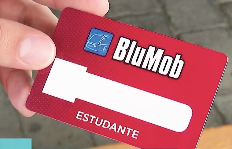 Estudantes têm até o dia 31 de março para recadastrar o cartão do transporte coletivo